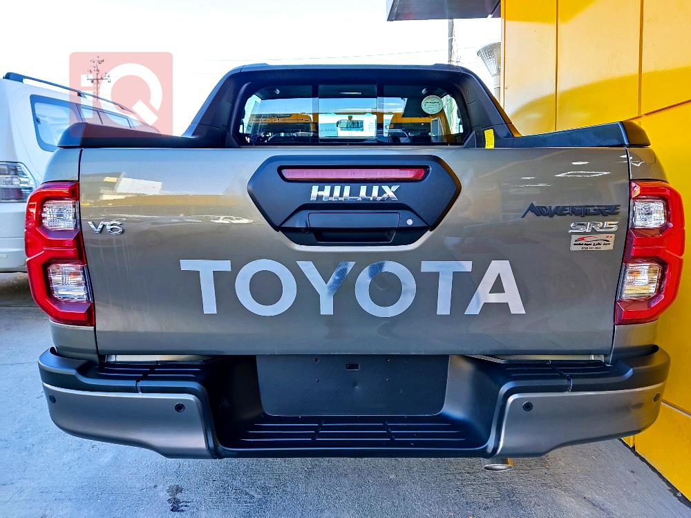 Toyota Hilux
